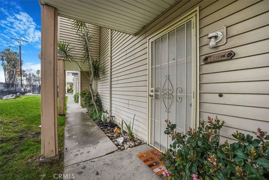 Mission Hills (san Fernando), CA 91345,9920 Sepulveda Boulevard #1
