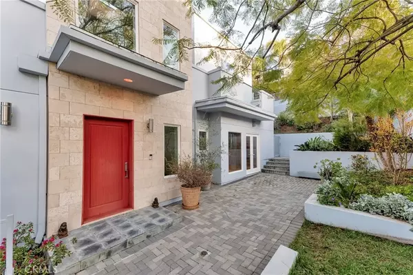 Calabasas, CA 91302,3410 Ivy Trail