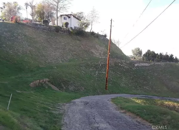 Woodland Hills, CA 91364,4771 Burgundy