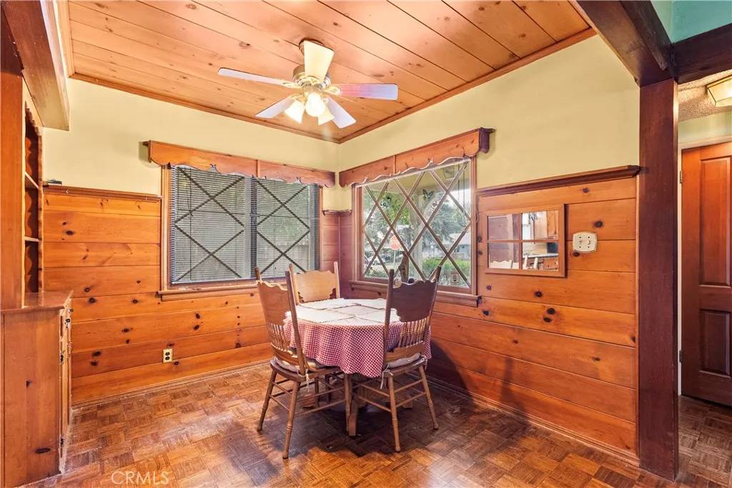 Granada Hills, CA 91344,11046 White Oak Avenue