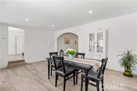 Reseda, CA 91335,6927 Lindley Avenue