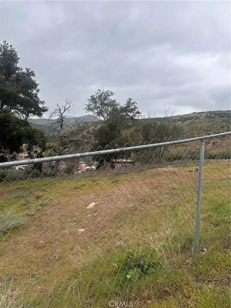 Agua Dulce, CA 91350,0 Spring Street