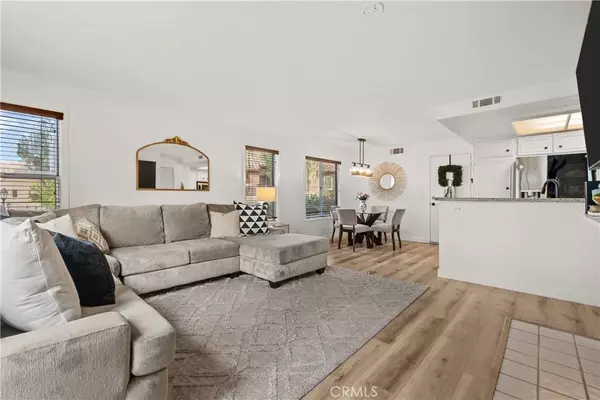 Saugus, CA 91390,28134 Seco Canyon Road #76