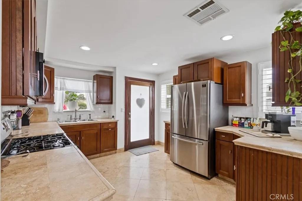 Chatsworth, CA 91311,21410 Wahoo Trail