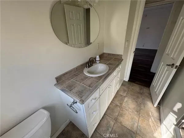 Northridge, CA 91324,8519 Yolanda Avenue