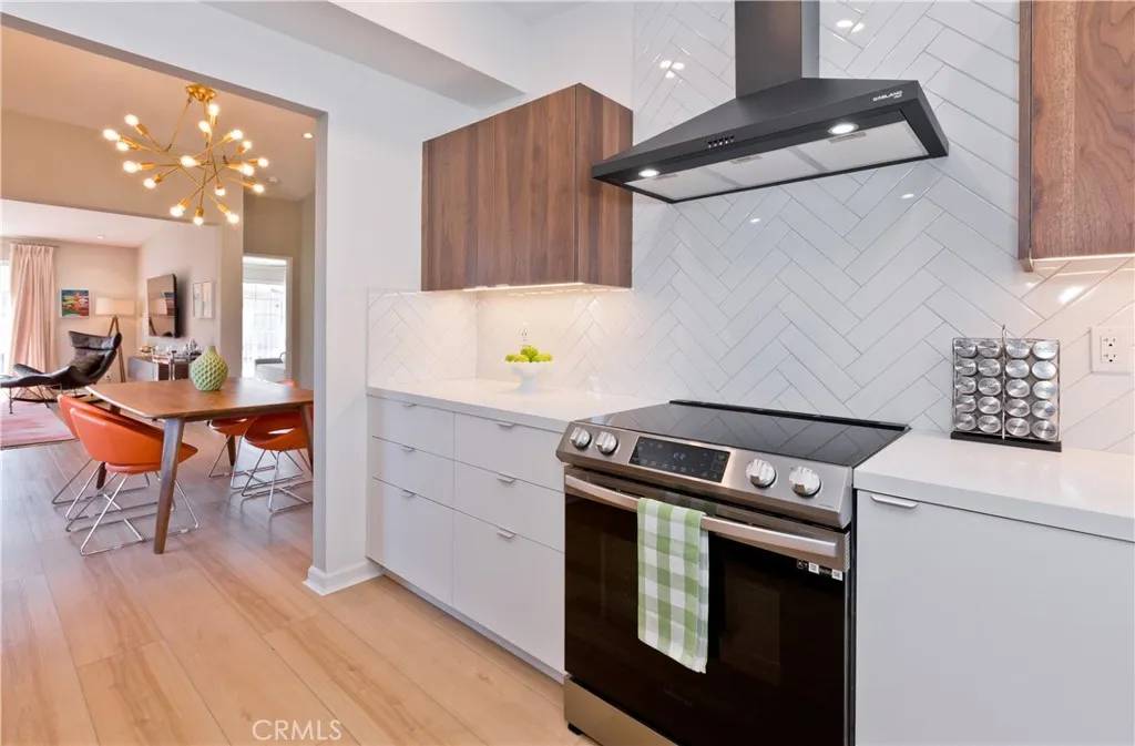 Palm Springs, CA 92264,505 S Farrell Drive #H44
