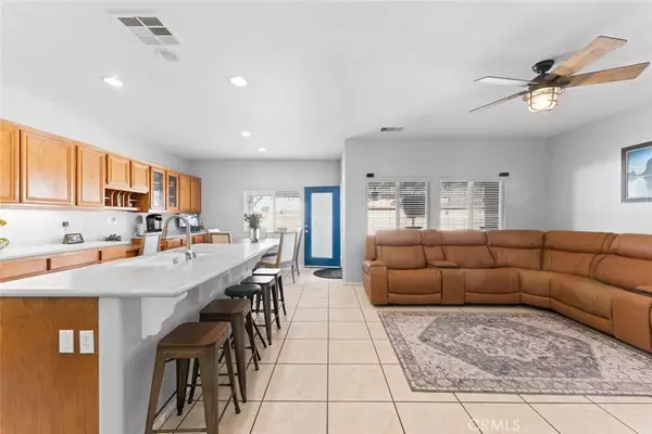 Palmdale, CA 93552,37052 Sabal Avenue