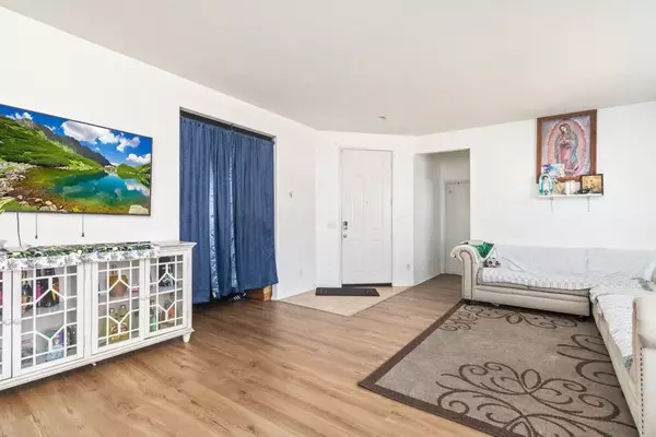 Hemet, CA 92545,974 Saw Tooth Lane