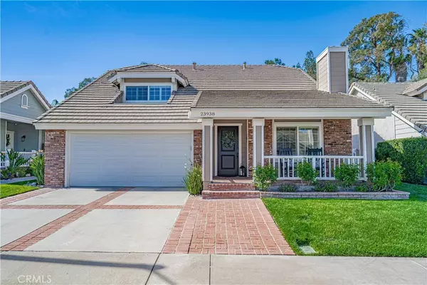 23938 Bennington Drive, Valencia, CA 91354