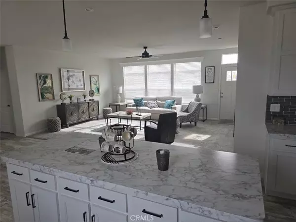 Perris, CA 92571,350 E San Jacinto #12