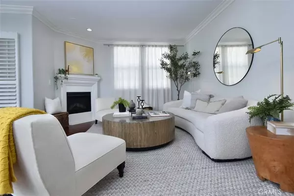 Studio City, CA 91604,4237 Longridge Avenue #305