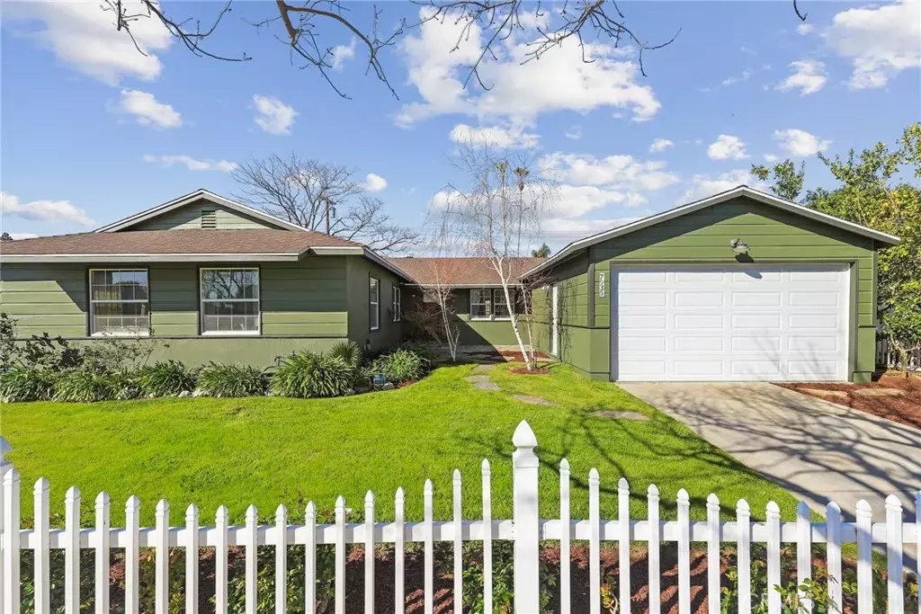 West Hills, CA 91304,7935 Lena Avenue