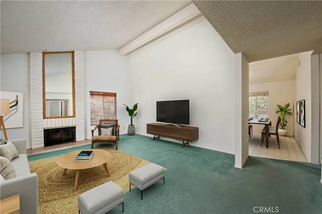 Granada Hills, CA 91344,12700 Woodley Avenue