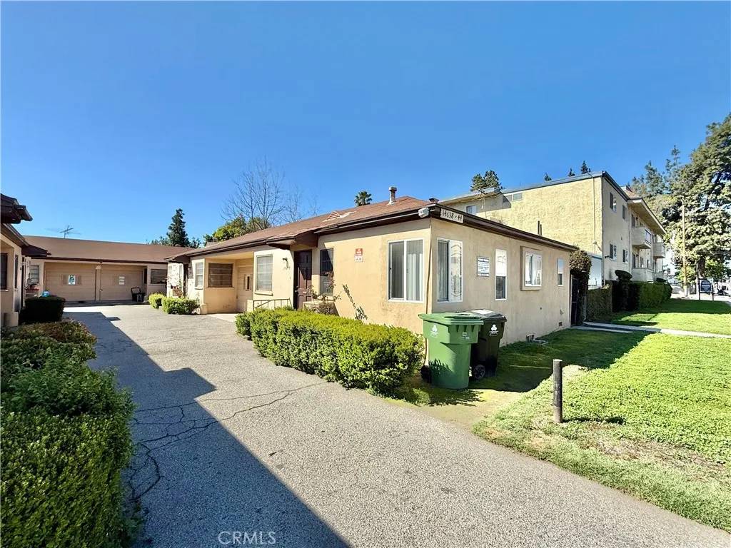 Van Nuys, CA 91405,14638 Vanowen Street
