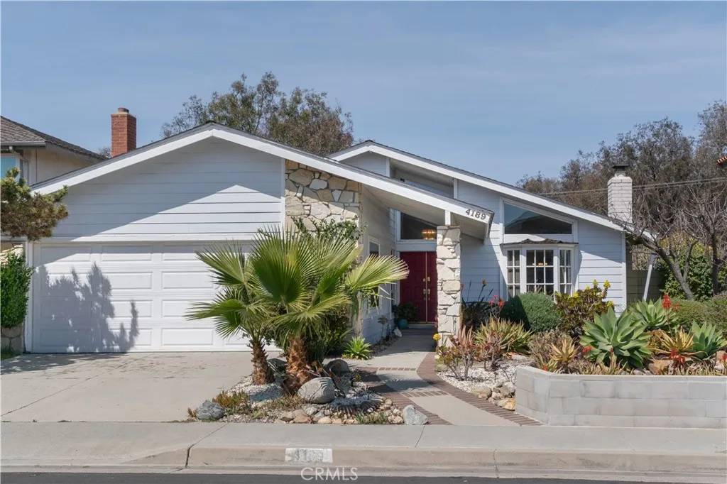 4189 Ironwood Avenue, Seal Beach, CA 90740