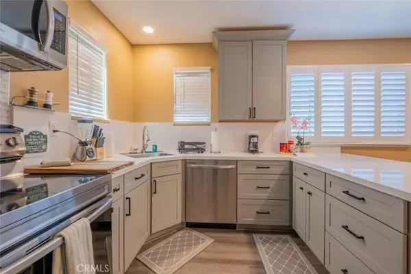 Saugus, CA 91390,18414 Texas Canyon Road #A