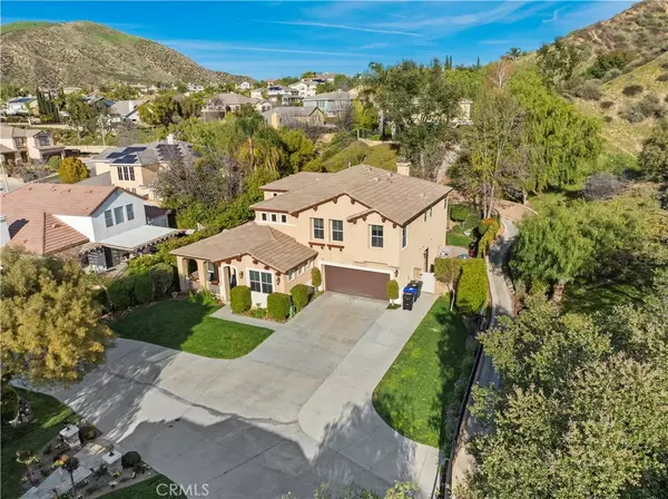 Saugus, CA 91390,22136 Crestline Trail