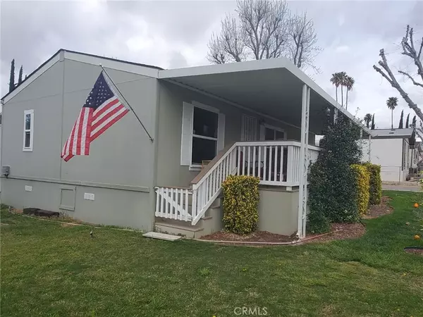 Saugus, CA 91350,29021 Bouquet Canyon #317