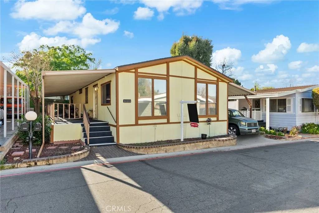 31311 Lakehills Rd #82, Castaic, CA 91384