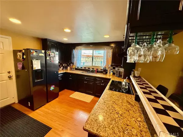 Pomona, CA 91767,387 Sutton Court