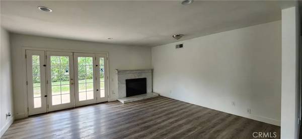 Calabasas, CA 91302,5406 Ruthwood Drive