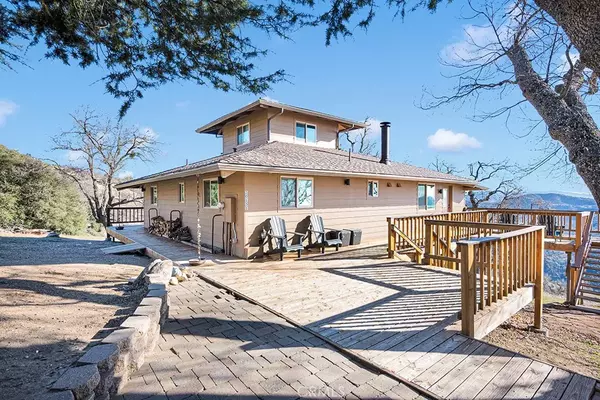 30151 Starland Drive, Tehachapi, CA 93561