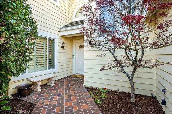 Valencia, CA 91355,24118 Saint Moritz Drive
