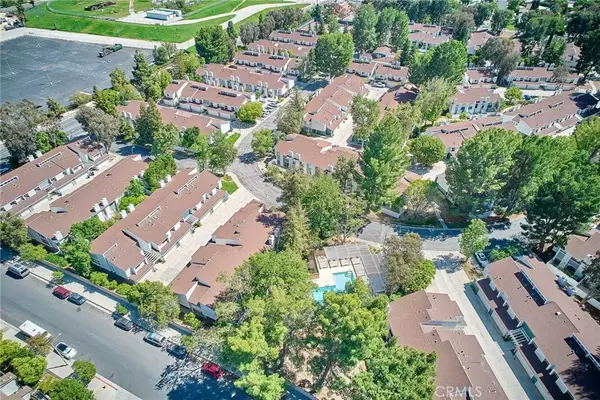 Northridge, CA 91325,18115 Andrea Circle N #4 North #4