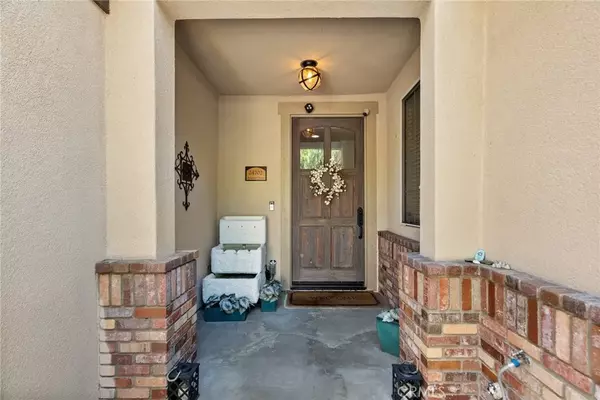 Valencia, CA 91355,24702 Avignon Drive