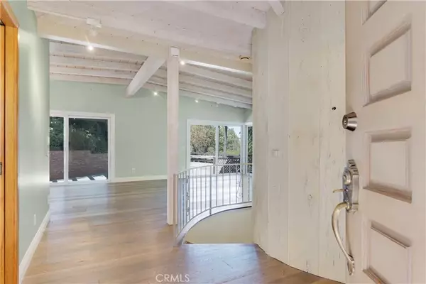 Studio City, CA 91604,11441 Decente Drive