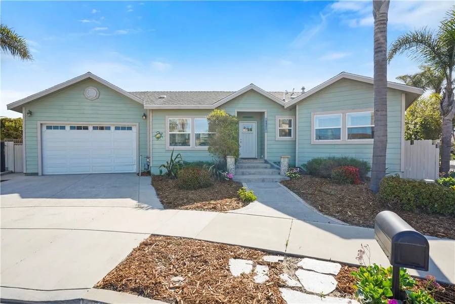 4921 Dunes Circle, Oxnard, CA 93035