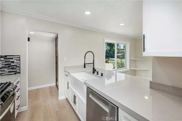 Newhall, CA 91321,19149 Sierra Estates Drive