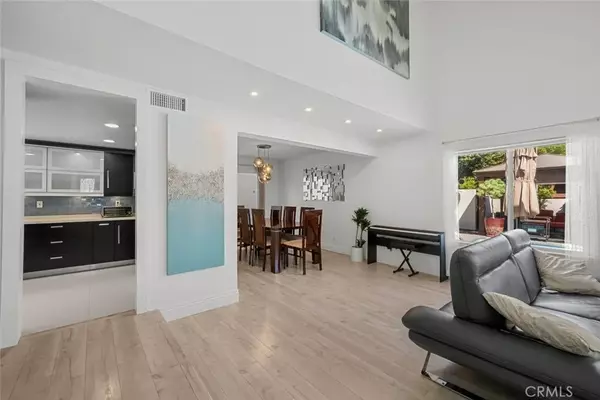 22835 Styles Street, Woodland Hills, CA 91367
