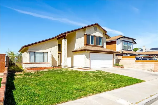 Palmdale, CA 93550,2553 Desert Oak Drive