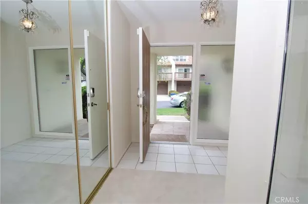 Thousand Oaks, CA 91360,586 Racquet Club Lane