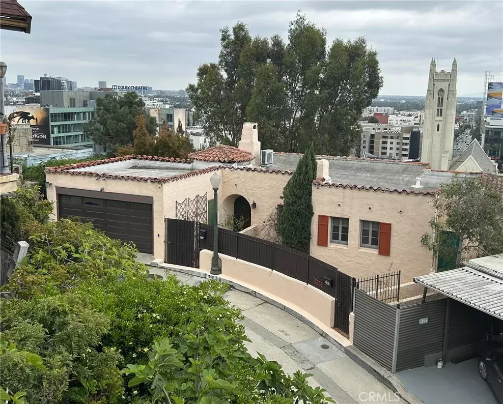 Los Angeles, CA 90068,1958 Glencoe Way