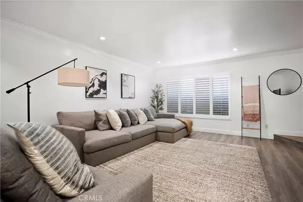 Reseda, CA 91335,6500 Tampa Avenue #5