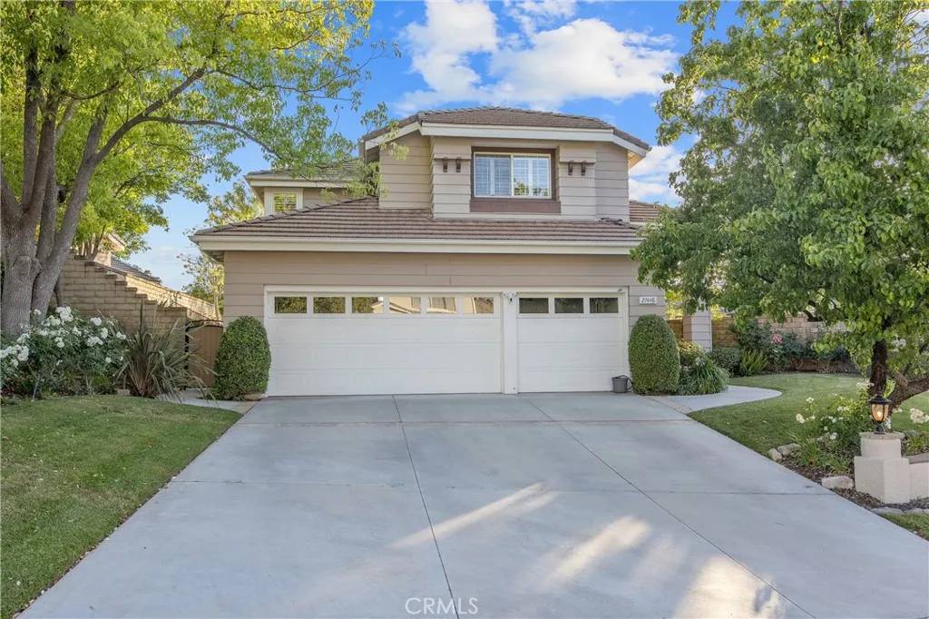 27448 Whitefield Place, Valencia, CA 91354
