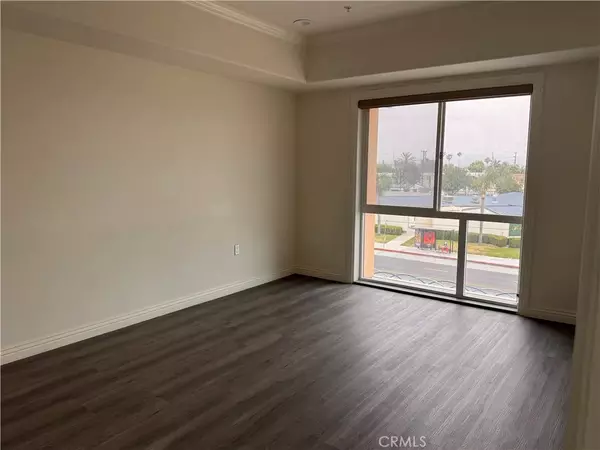 Long Beach, CA 90813,1598 Long Beach Boulevard #210