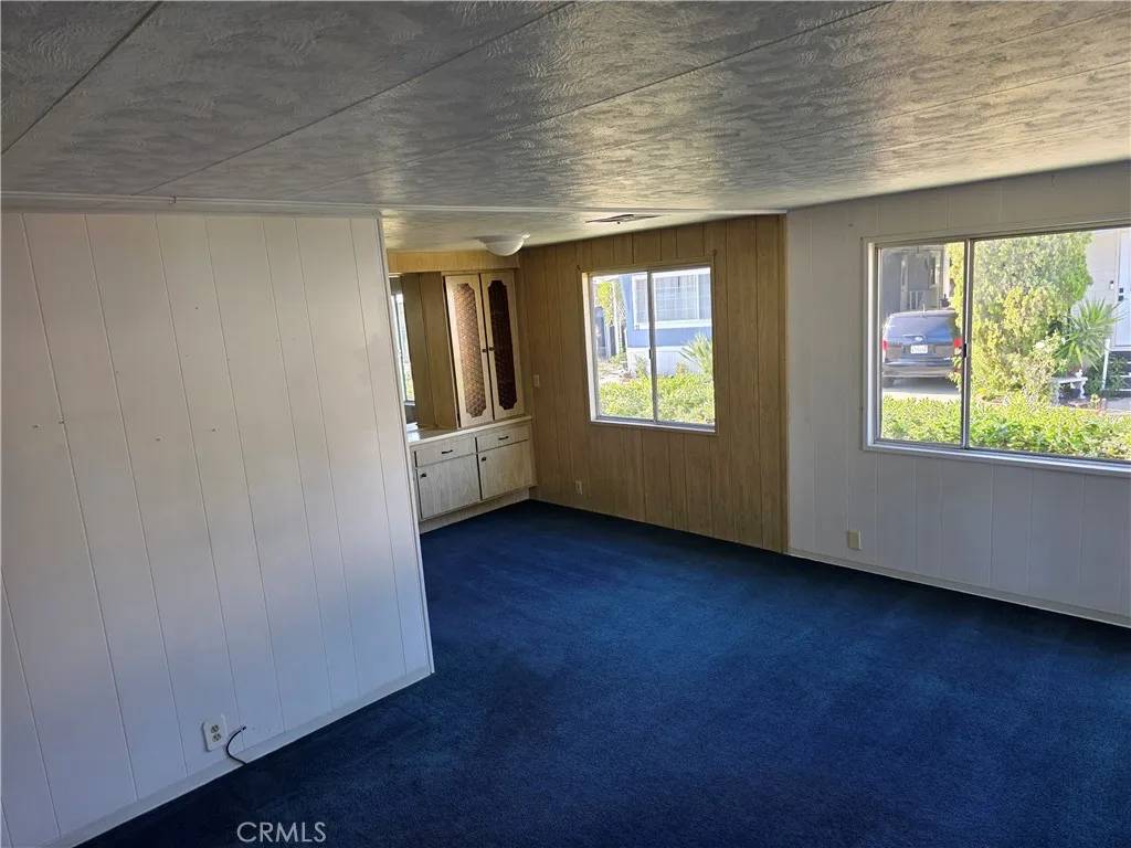 Chatsworth, CA 91311,11401 TOPANGA #91