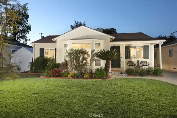 17525 Hamlin Street, Van Nuys, CA 91406