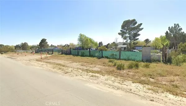 5341 60th West, Rosamond, CA 93560