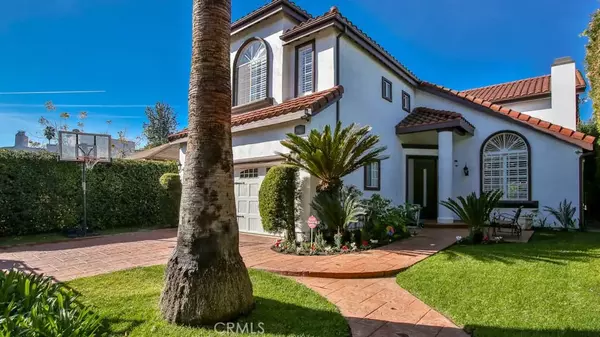 Sherman Oaks, CA 91423,4461 Stern Avenue