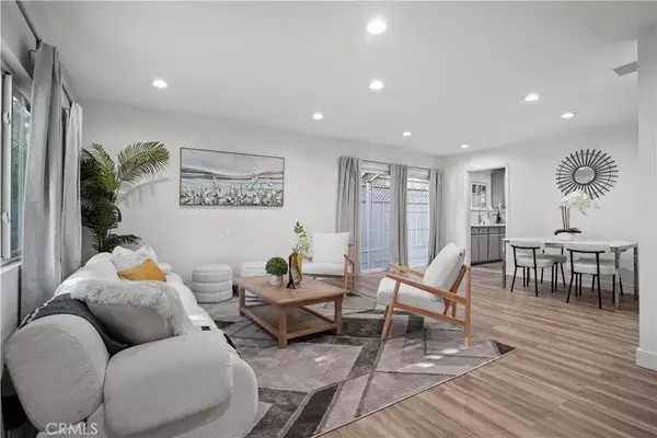 Valley Glen, CA 91401,5616 Buffalo Avenue