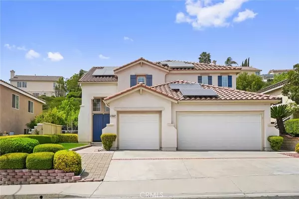 Newhall, CA 91321,23807 Oak View Lane
