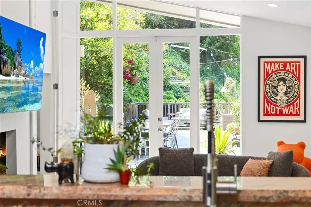 Los Angeles, CA 90068,2402 Aspen Drive