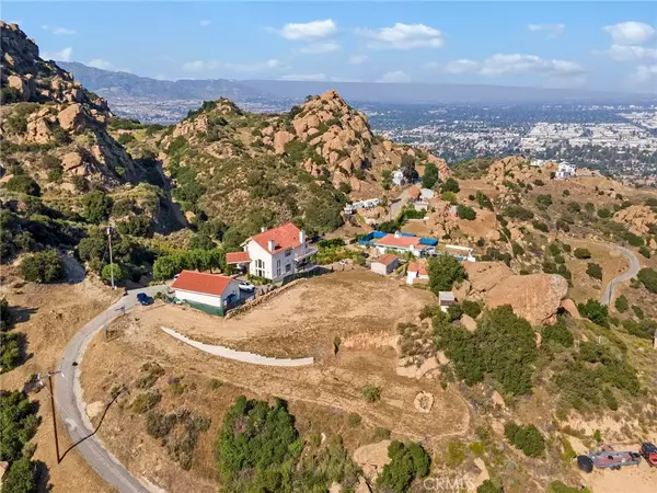 Chatsworth, CA 91311,501 Thompson