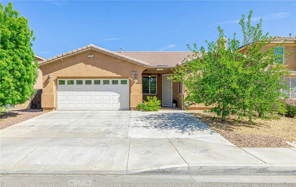 2645 E Nugent Street, Lancaster, CA 93535