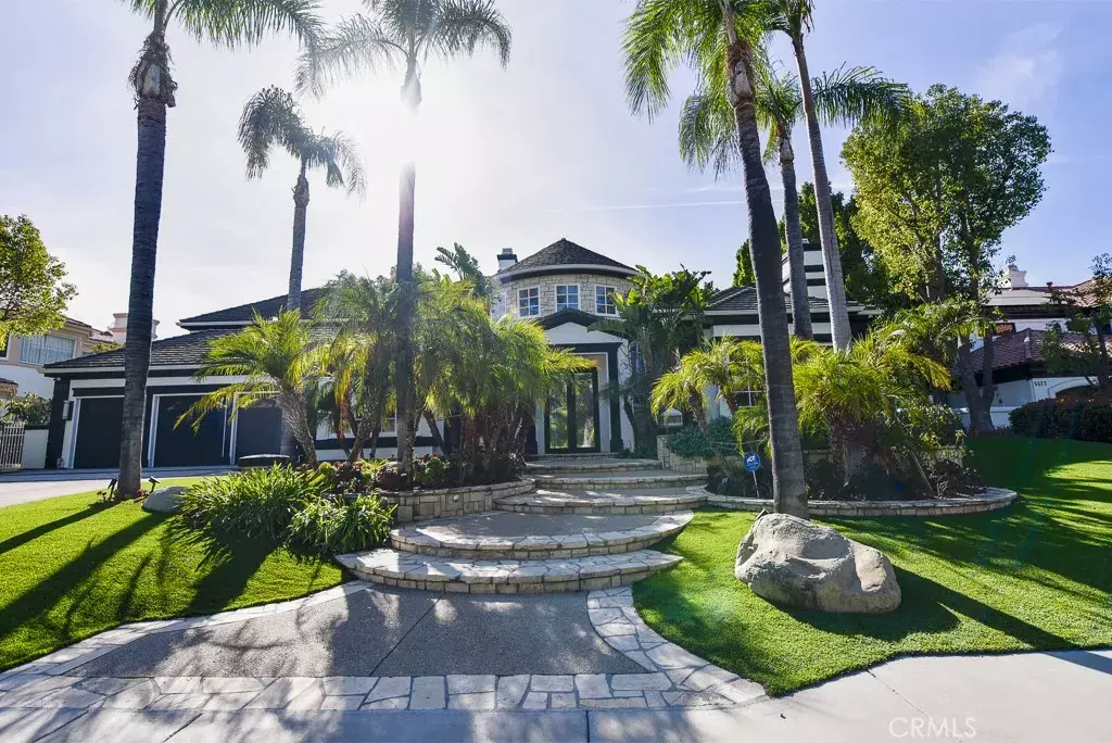 Calabasas, CA 91302,5517 Newcastle Lane