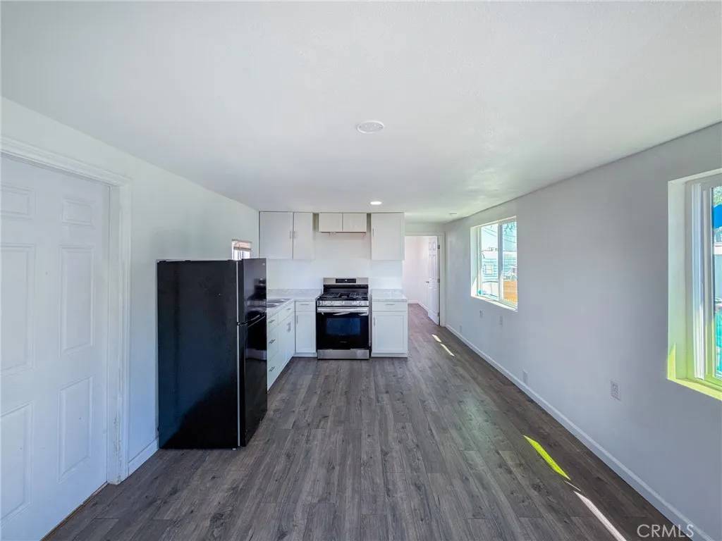 Lancaster, CA 93535,45446 E 7TH #37